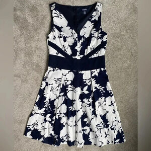 Chaps Floral Navy and White V-Neck Bodice Bust Fit & Flare Pleated Skirt Dress 4